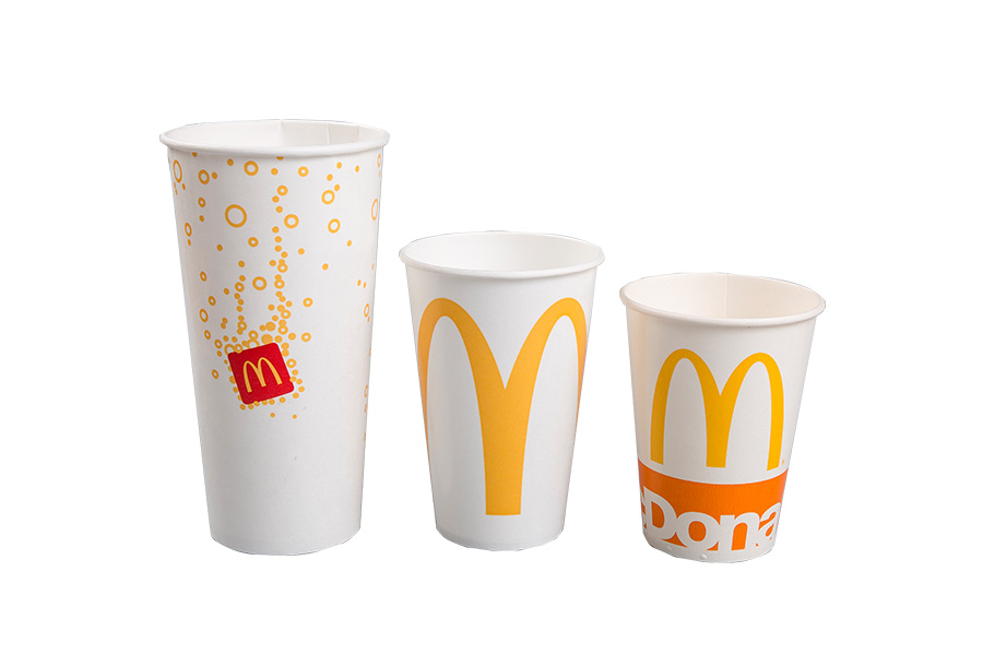 Kalte Getränkebecher